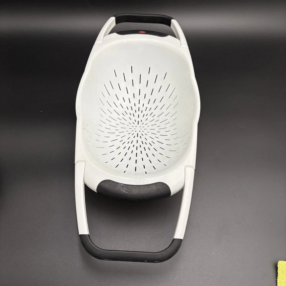 OXO Good Grips Large Over the Sink Colander Strainer with Foldable Arms